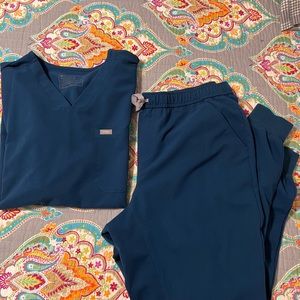 Figs men’s scrubs size xl